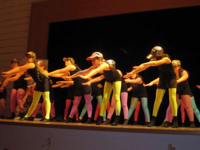 Danza Moderna Sul Palco